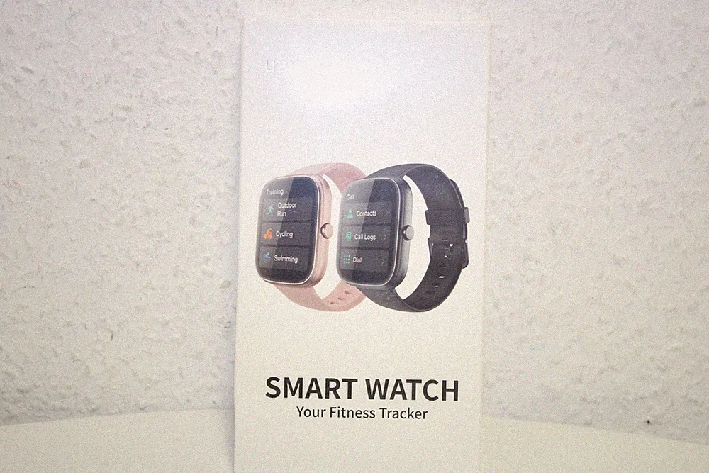 Uaue Smart watch your Fitness Tracker T60 Neu Rechnung MwSt