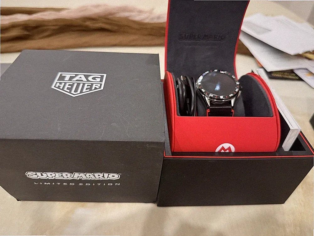 Uhr Tag Heuer Connected X Super Mario Smartwatch NEU !