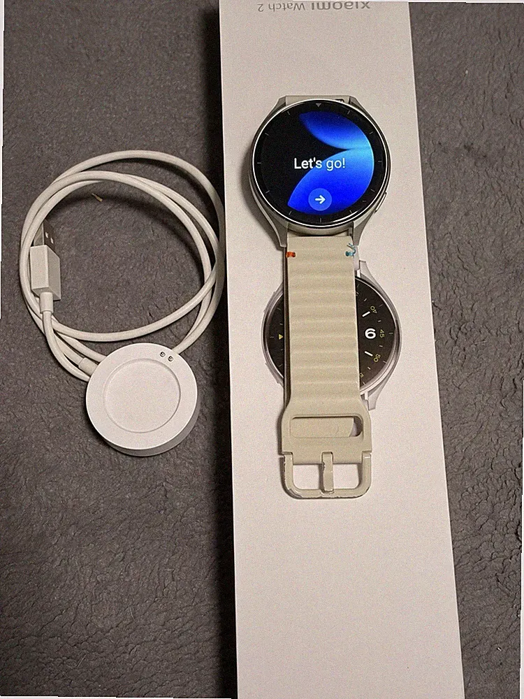 Xiaomi Watch 2 Silver Smartwatch Mit wearOS