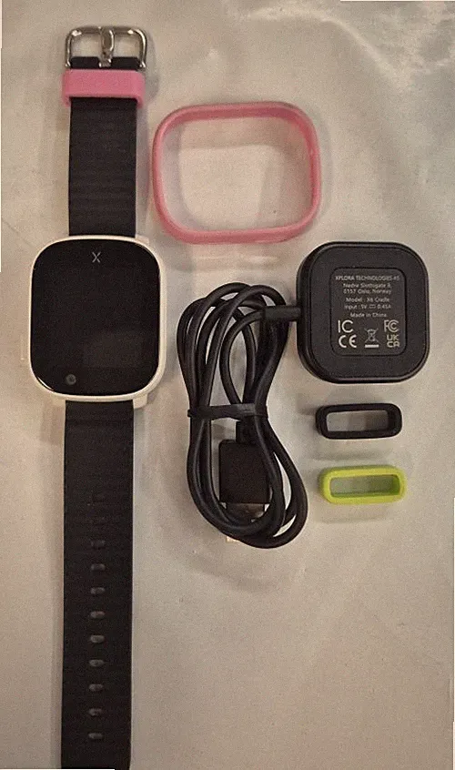 Xplora Kids Watch X6 Play eSIM GPS-Smartwatch für Kinder, Weiß/Schwarz/Pink