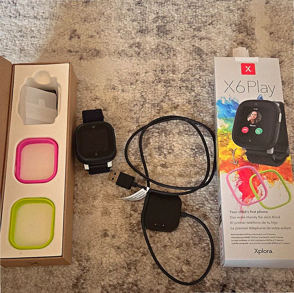 Xplora X6Play Kinder-Smartwatch 42mm Schwarz mit Ladekabel & 2 Wechselrahmen